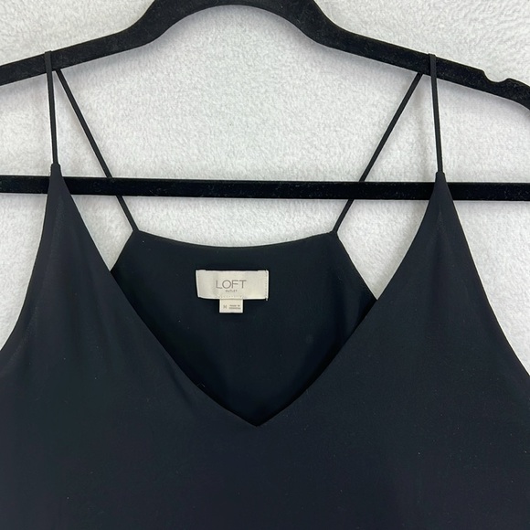 Loft Black Flowing Camisole Size Medium Racerback 100% Polyester Lined Like New - Picture 3 of 8